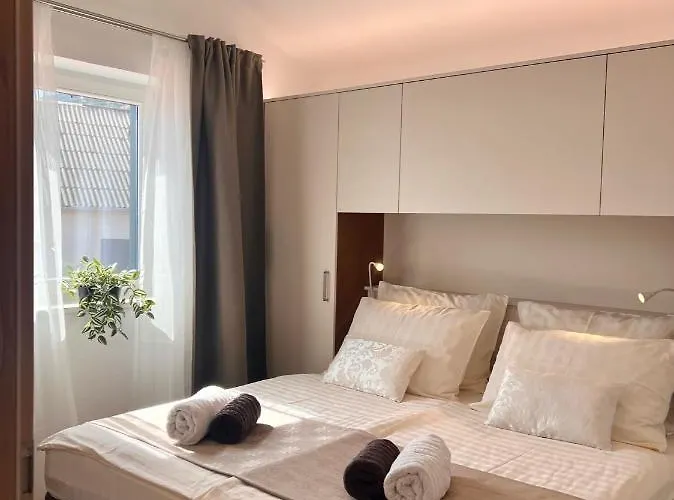 Hotel Eva Zavala
